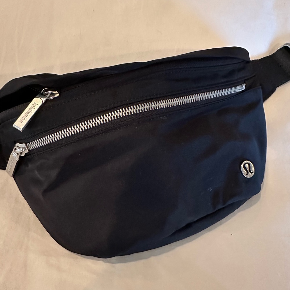 lululemon athletica Black Belt Bag
